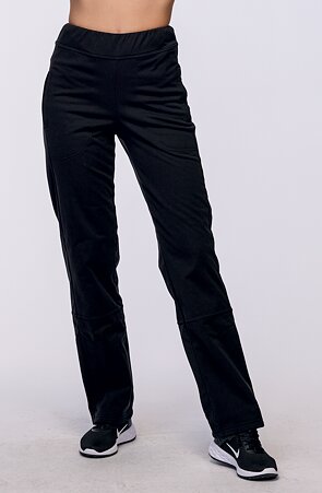 Čierne dámske softshellové nohavice s vreckami 915