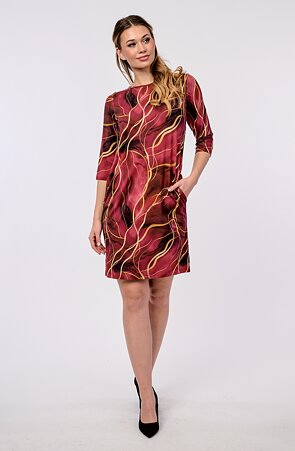 Volnější vínovězlaté dámské šaty s kapsami a 3/4 rukávy 7042