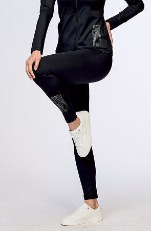 Funkční černé sportovní dámské kalhoty s potiskem 356 lom