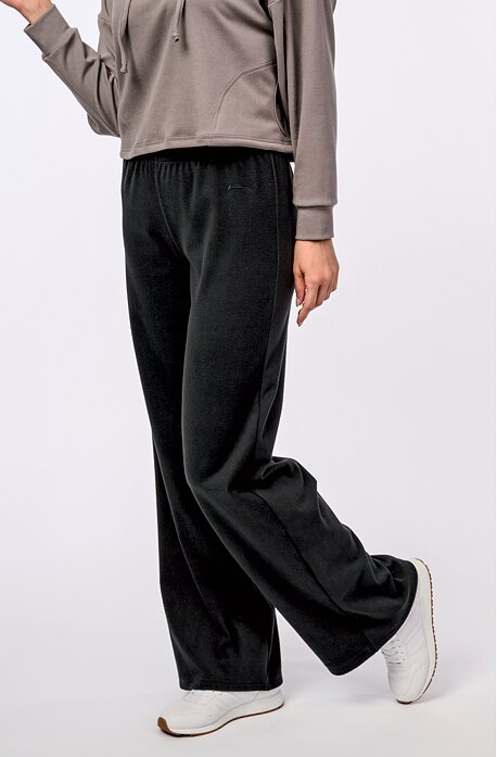 Fleecové černé široké dámské kalhoty do gumy 317