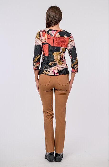 Světle hnědé rovné dámské kalhoty s kapsami 359