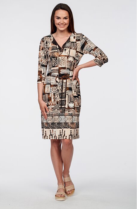 Volnější béžovo hnědé dámské šaty s kontrastní légou 7141