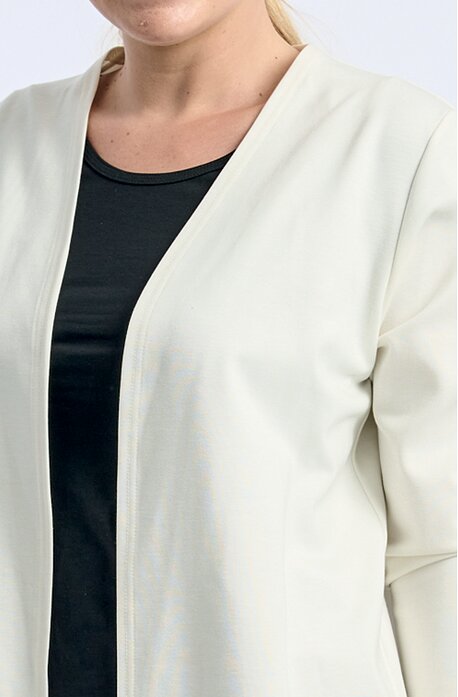Kratší smetanový dámský kardigan 7601